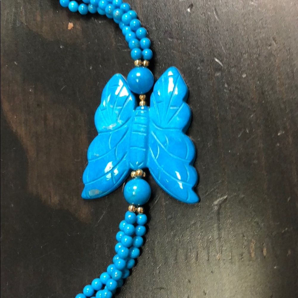 Turquoise butterfly necklace - Picture 2 of 3